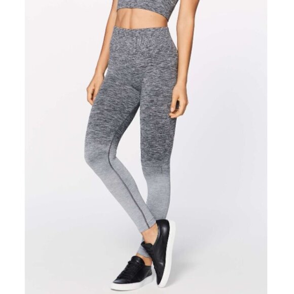 Lululemon Balance & Resist 7/8 Tight (25") Black / White / Light Cast Gradiant - Picture 1 of 6